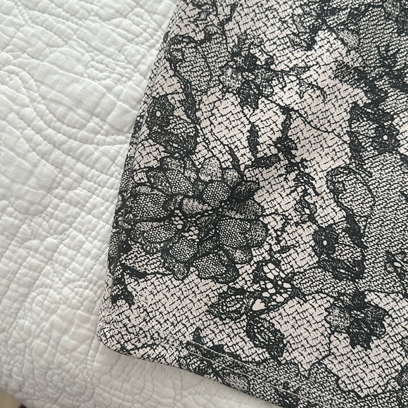 Floraf dress - Picture 2 of 5